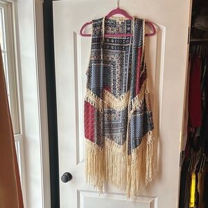 Umgee Navy and Tan Geometric Vest with fringe